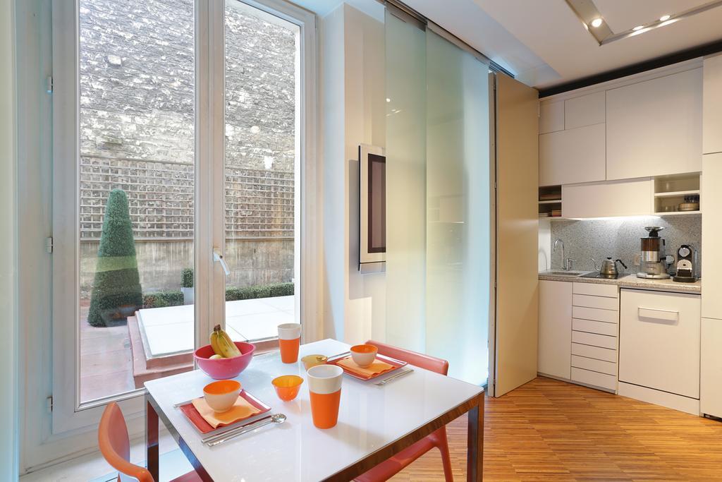 Terrace Matignon Apartment ปารีส ภายนอก รูปภาพ